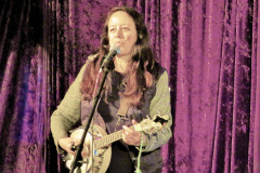 Robyn Kamira
